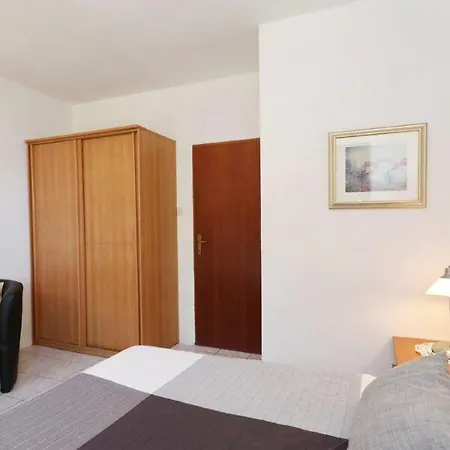 Murter Pod Raduc Apartman Exterior photo