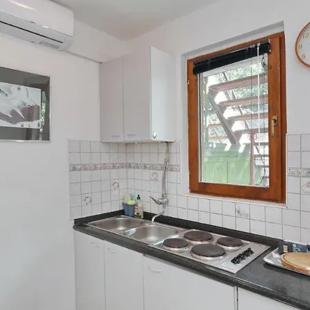 Murter Pod Raduc Apartman Exterior photo