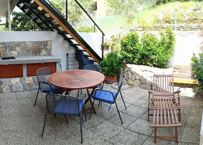 Murter Pod Raduc Apartman